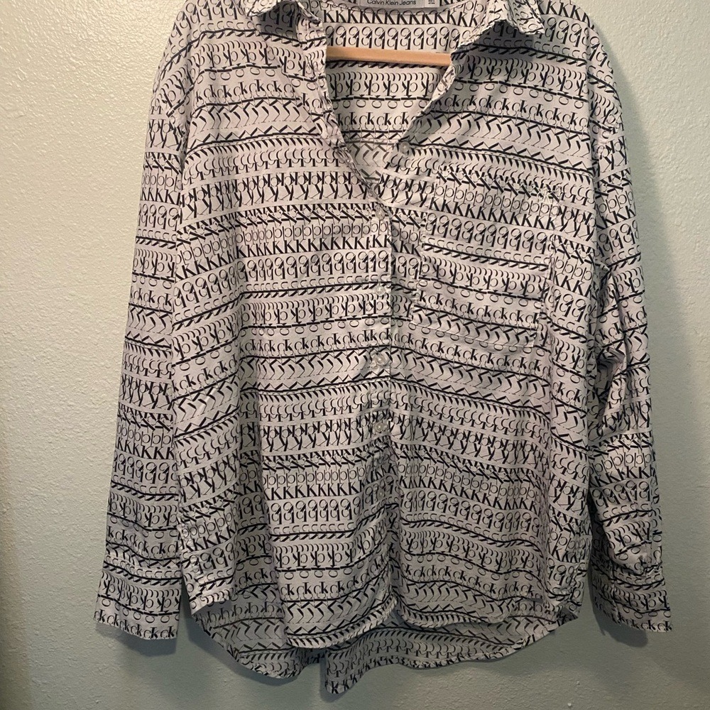 Calvin Klein Jeans Black and White Logo Top